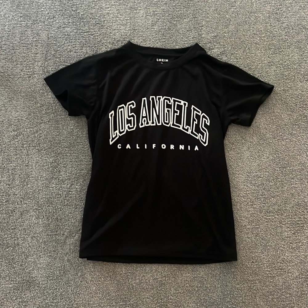 SHEIN los angeles T-shirt size M